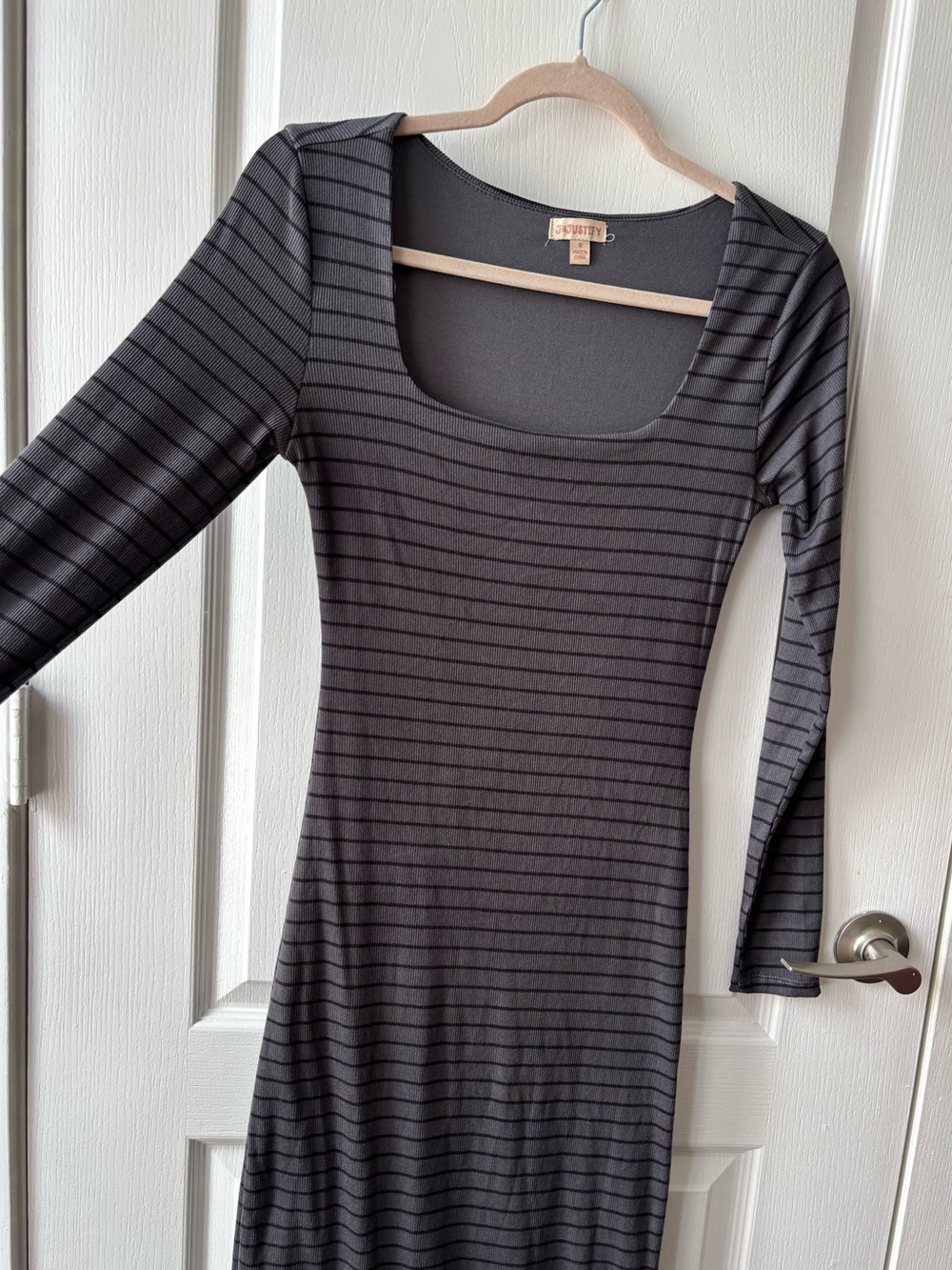 Striped Long Sleeve Dress - Gray - Picture 2 of 4